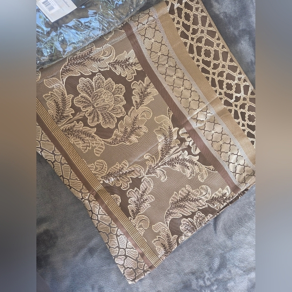 Madison Park Jacquard Shower Curtain 72"×72" NEW - Picture 4 of 6